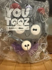 NWT Youtooz Devolver Digital Cult of the Lamb Leader Goat 9” Plush Figure