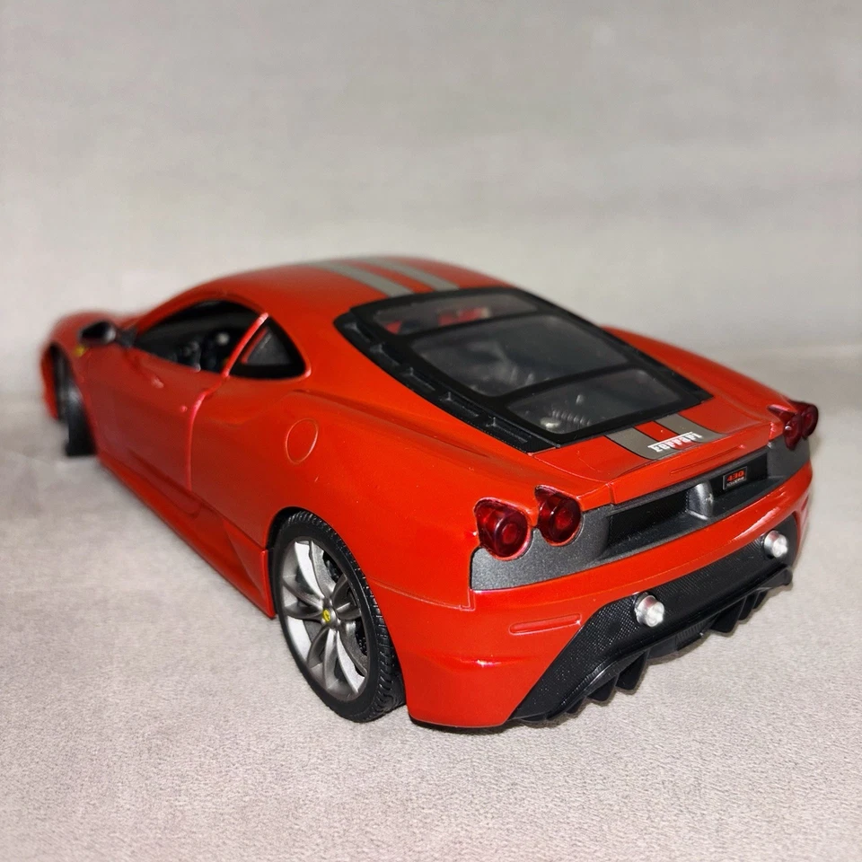 Ferrari F430 Scuderia 1:18 Hot Wheels - Immagine 4 di 4
