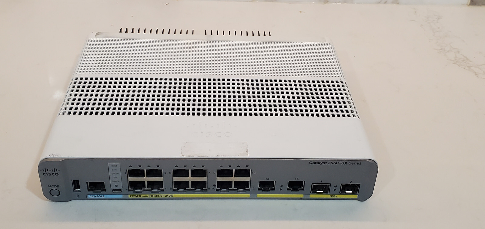Switch Cisco WS-C3560CX-12PC-S 12 Puertos Gigabit PoE - Capa 3