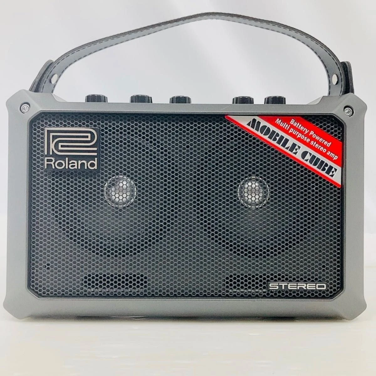 Roland Mobile Cube MB-CUBE 5W Battery Powered Stereo Electric Guitar Amplifier