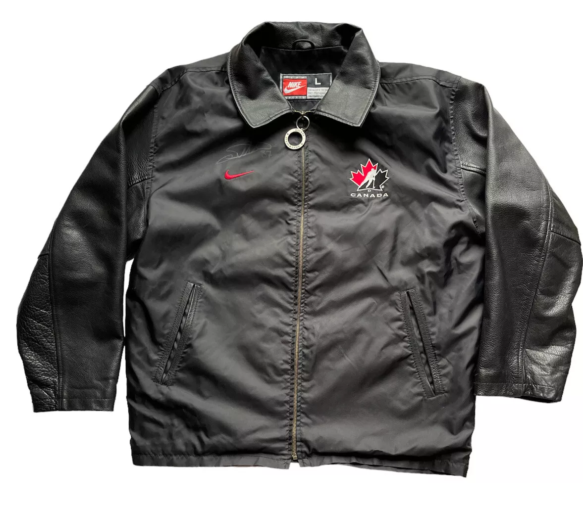 Nike Team Canada IIHF 2000 Nylon Leather Jacket Signed #37 L |