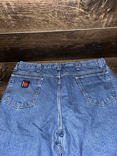 VTG Wrangler Riggs Workwear Jeans Men's Size 40x30 Dark Blue Lined Denim Pants - Picture 2 of 11