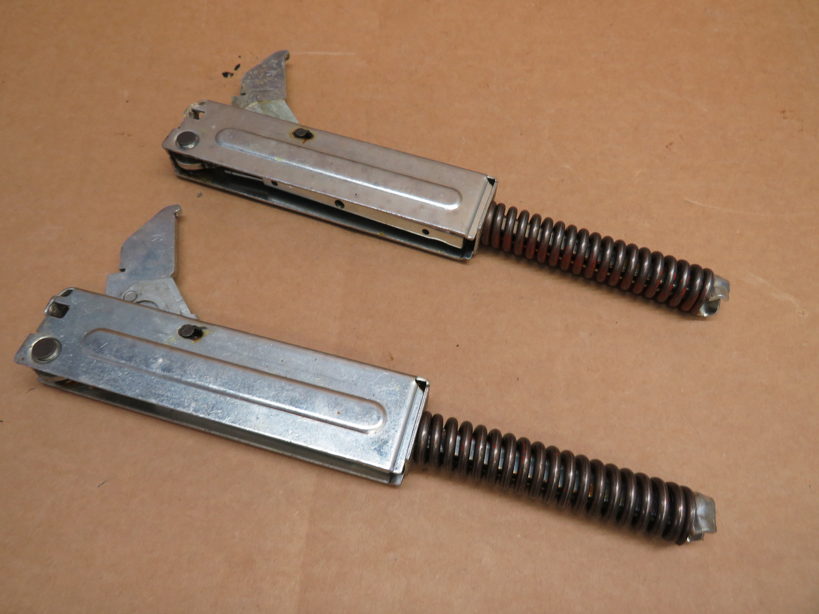 Whirlpool Range Door Hinge Set Part 9761493 W10347466 Replacement