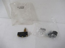 249208 New-No Box; Honeywell BZ-2RN702 Basic Switch Roller Plunger15A BZ Series