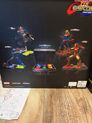 TriForce Marvel vs Capcom Infinite Collector's Edition LED Statue Set 2017