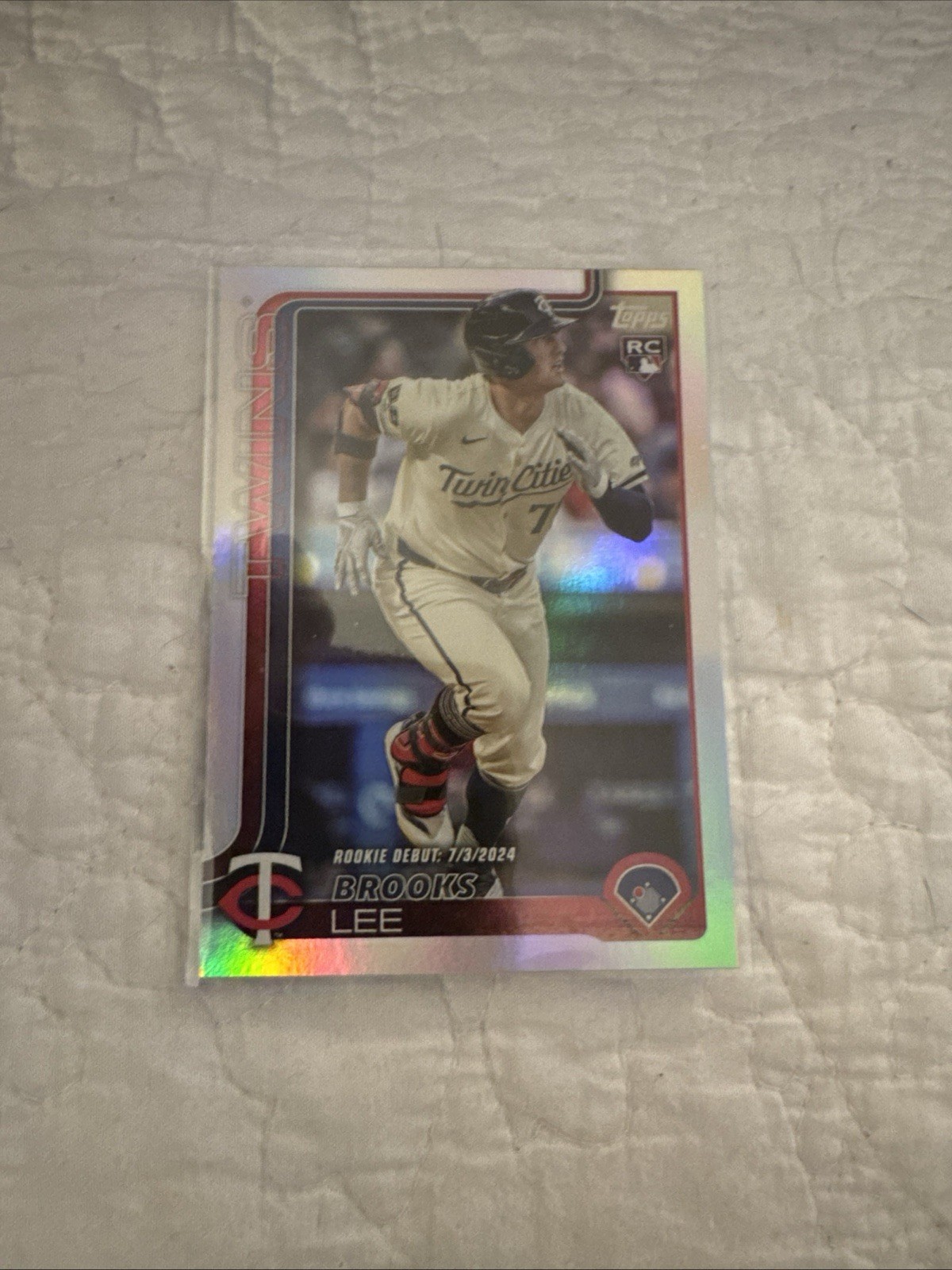 Brooks Lee 2025 Topps Update #US243 SP RC Rookie Rainbow Foil