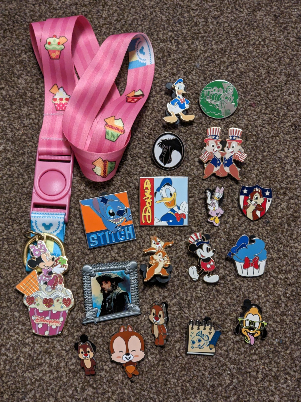 Job lot of 18 Disney pins with Cupcake Lanyard Mickey Chip Dale Donald Stitch