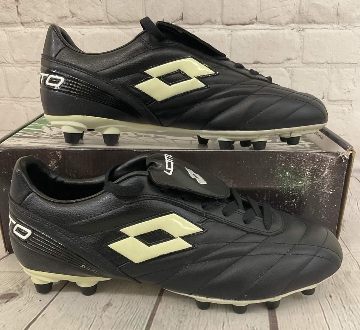 Lotto L5500 Stadio Classic FG Leather Soccer Cleats Black White US
