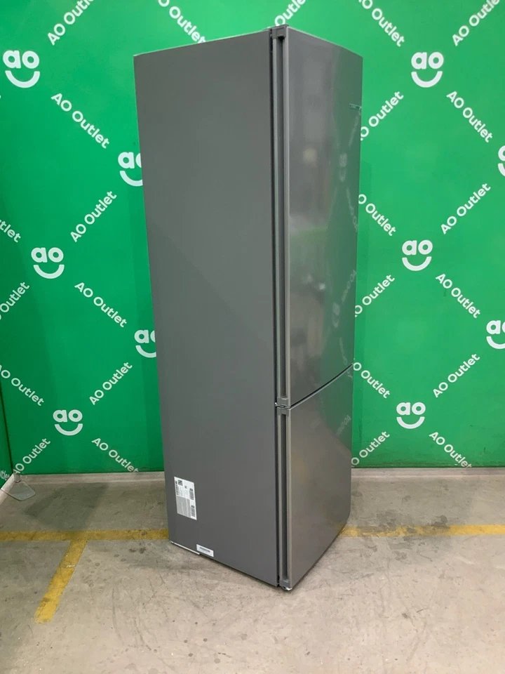 Bosch Fridge Freezer 203cm 70/30 Frost Free Series 4 KGN392LEBG #LF113298 - Image 4 of 4