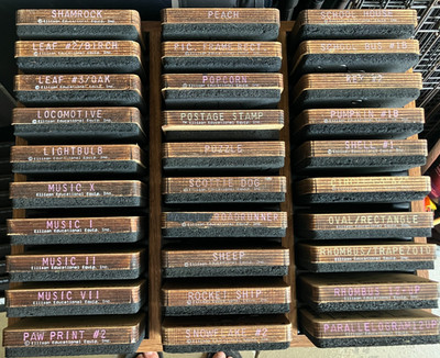 Ellison Accucut 30 blocks w/ Carrier **SEE PICS & DESCRIPTION**