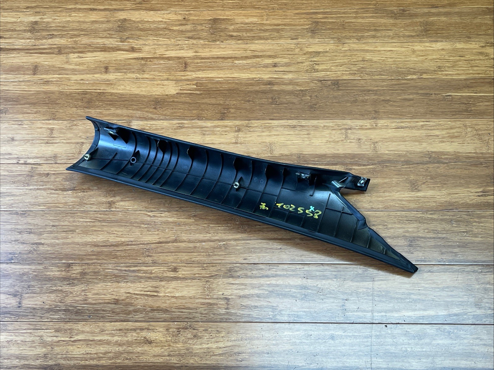 2018-2023 Ferrari Portofino F164 Front Left Side A-Pillar Lather 766775 OEM
