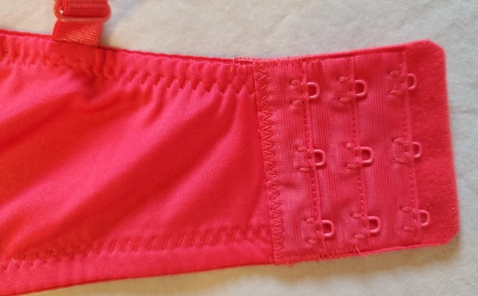 Sujetador push up Joe Boxer rojo soporte para mujer talla 40D Foto 3 de 4