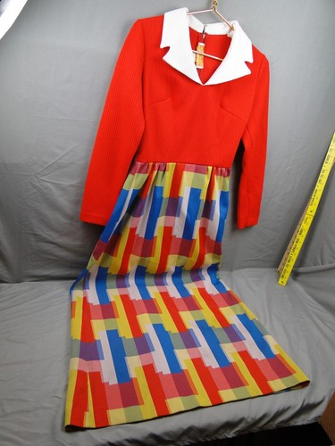 Vintage Momentum Red V Neck Color Block Long Sleeve Full Length 60s 70s Dress