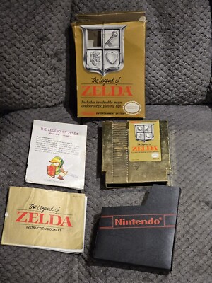 The Legend of Zelda Nintendo NES CIB COMPLETE w BOX MANUAL Map Strategies Gold