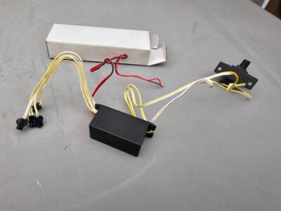 LEchin 12 Volt 4 plug universal EL White Face Glow Gauges Power Inverter