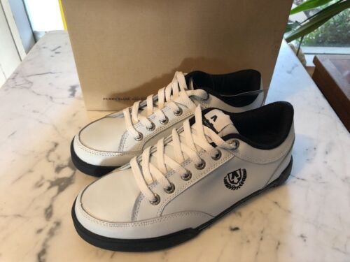 New Perry Ellis White Sneaker Size 7 US - Picture 1 of 2