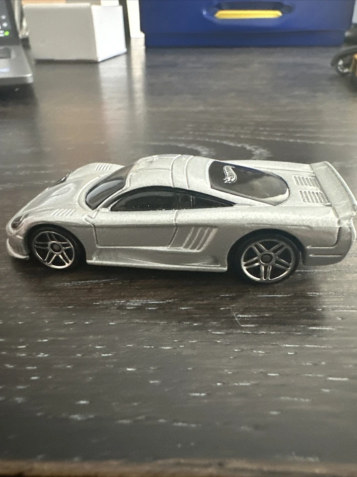 Hot Wheels 2002 primeras ediciones Saleen S7 #26 14/42 plateado 1:64 suelto Foto 3 de 4