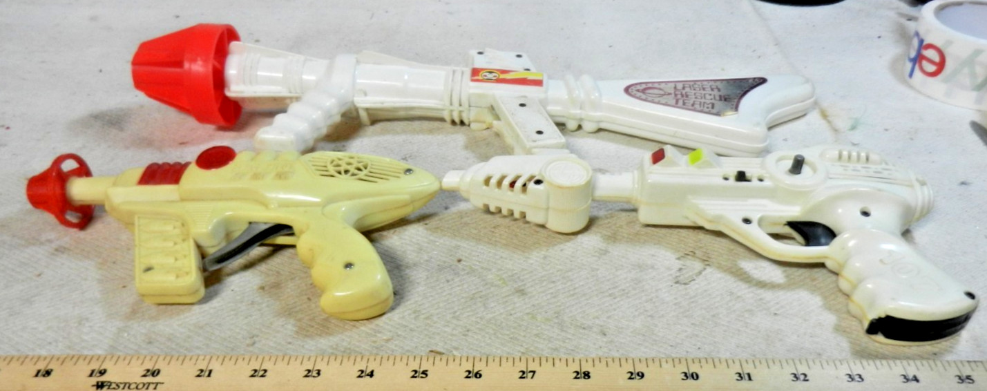 Tim-Mee Toys Laser Rescue Team + 107 and Space Pilot Ray Gun toys (C)