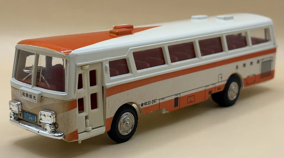 Diapet Very Rare Mitsubishi Fuso Bus - White/Red I4-0348 - Image 4 of 4