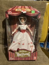 1999 Mary Poppins Jolly Holiday Edition Disney collector doll in it's box