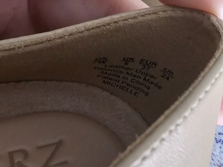 Zapatos de tacón alto Naturalizer Michelle Tender de cuero topo talla 7 anchos para mujer Foto 3 de 4