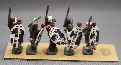 Garrison Miniatures 25mm Colonial Wars Zulus x 5 (DIH109)