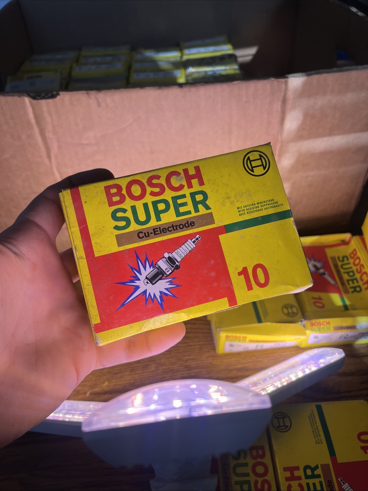 10 Bosch Super 7572 Copper Core Spark Plugs HR9AC New Old Stock NIB