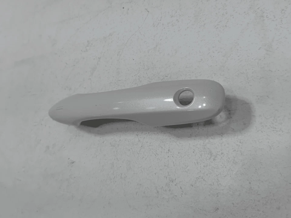 Manija de puerta exterior delantera izquierda lado del conductor Toyota Camry 2018-2024 OEM = 089 = Foto 3 de 4