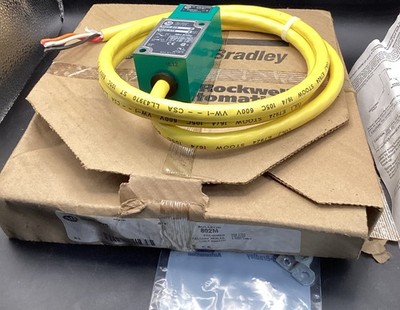Allen-Bradley 802M-BY5 5' PreWired  Limit Switch Rod Type Top Push