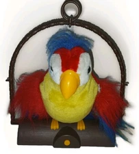 Animatronic Vintage 1991 Gemmy Pete Repeat Talking Parrot On A Perch - Works!