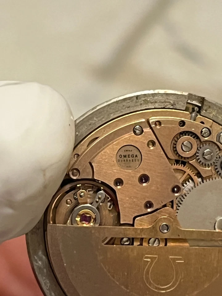 Orologio OMEGA Geneve Dynamic Automatic Uomo Anni 70 Day Date Tool 107 Cal.1022 - Image 4 of 4