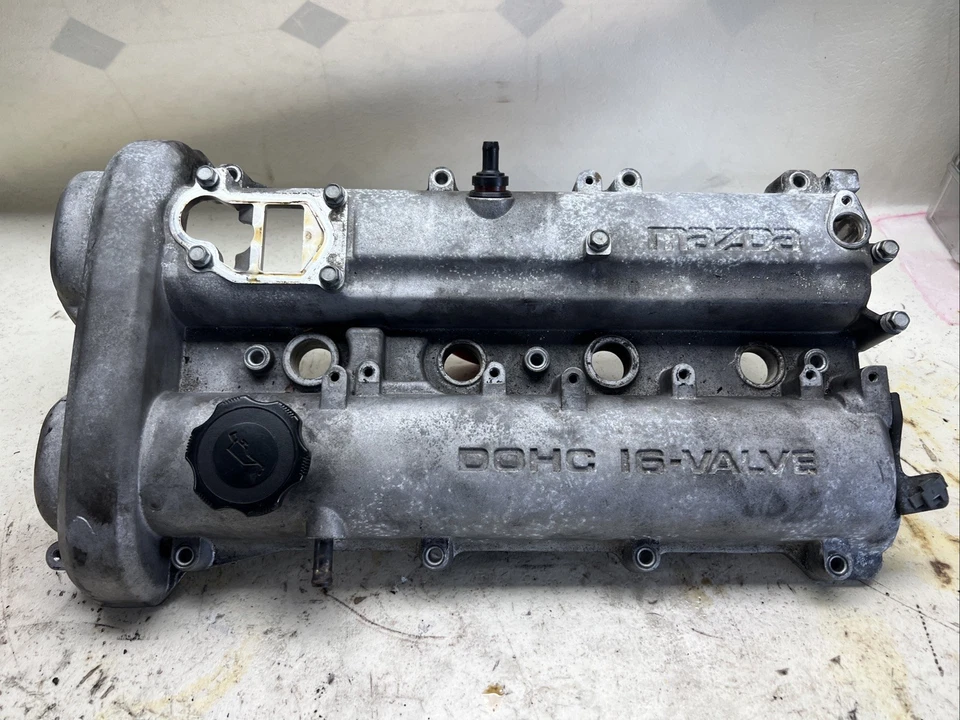 2001-2005 NB2 Mazda Miata MX5 OEM Valve Cover VVT - Image 4 of 4