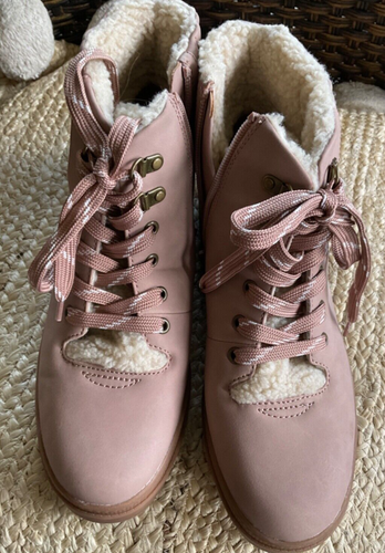TAN FAUX FUR ANKLE BOOTS/BOOTIES, 10M 