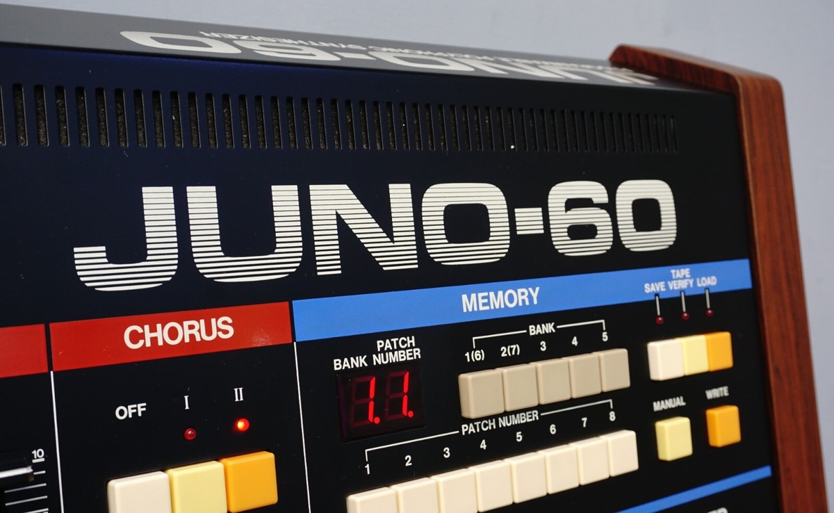 Roland Juno 60 RARE Vintage Polyphonic Analogue Synthesiser