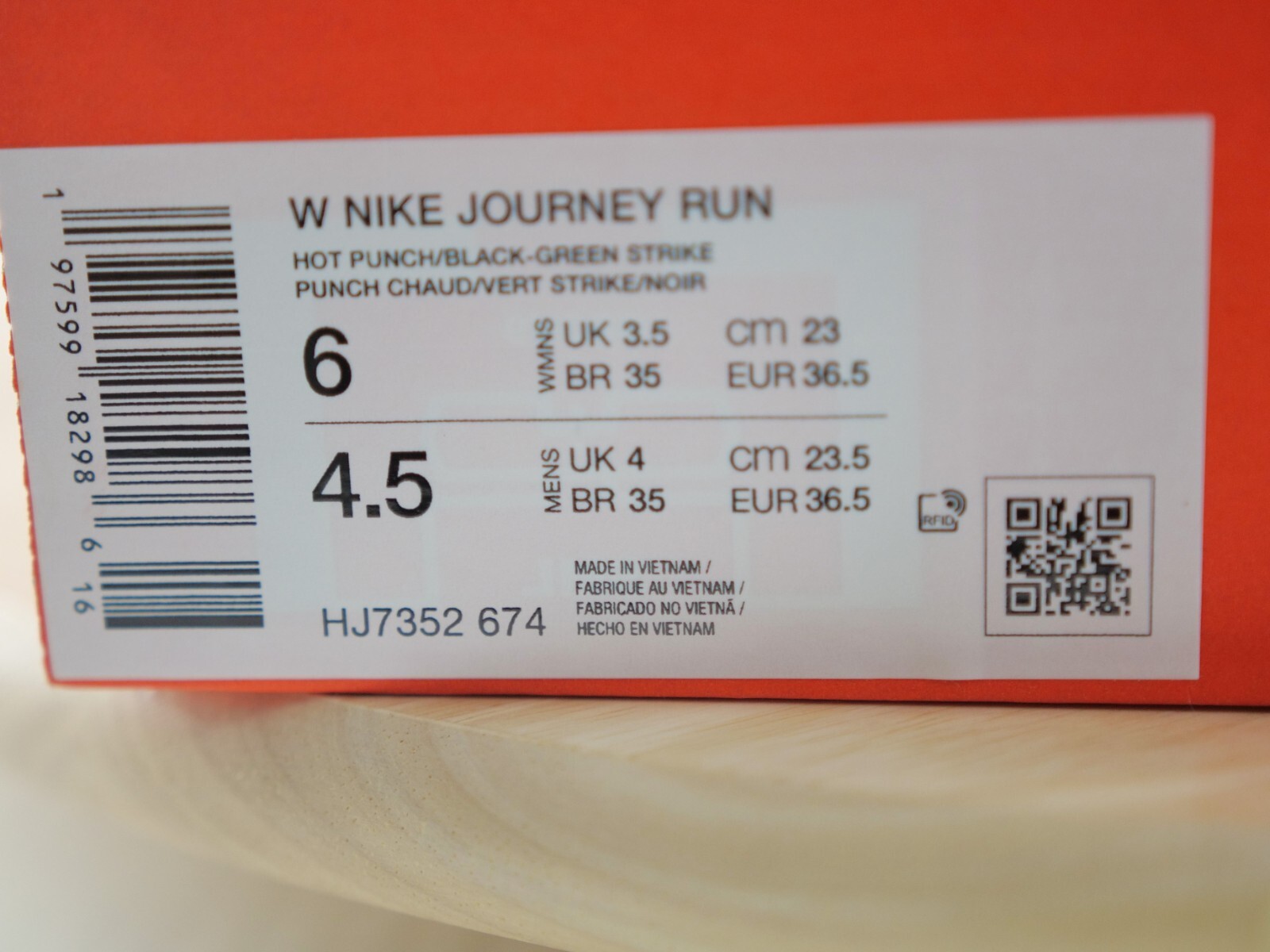 Nike Journey Run Hot Punch/Green Strike HJ7352-674 Women's Size 6