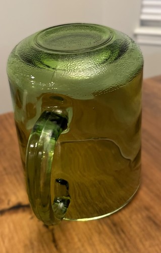 VINTAGE JADE GREEN 56 OZ PITCHER 6.5” H X 5.5” Diameter *ASNEW - Picture 6 of 6