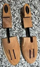 Allen Edmonds USA Cedar Wood Shoe Trees Size Large Shoe Stretchers MA02