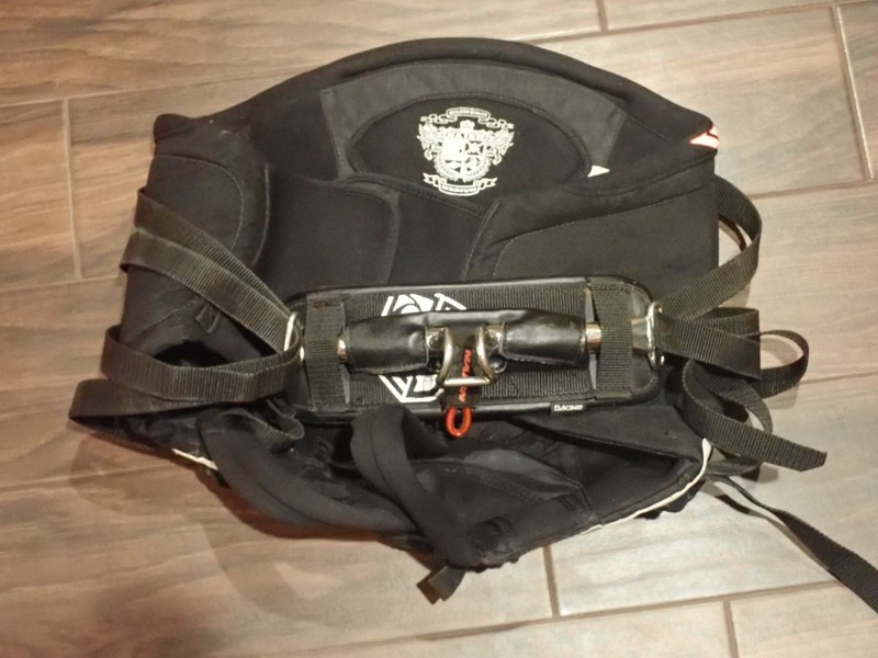 Naish kiteboarding seat harness, size Medium **NO RESERVE**