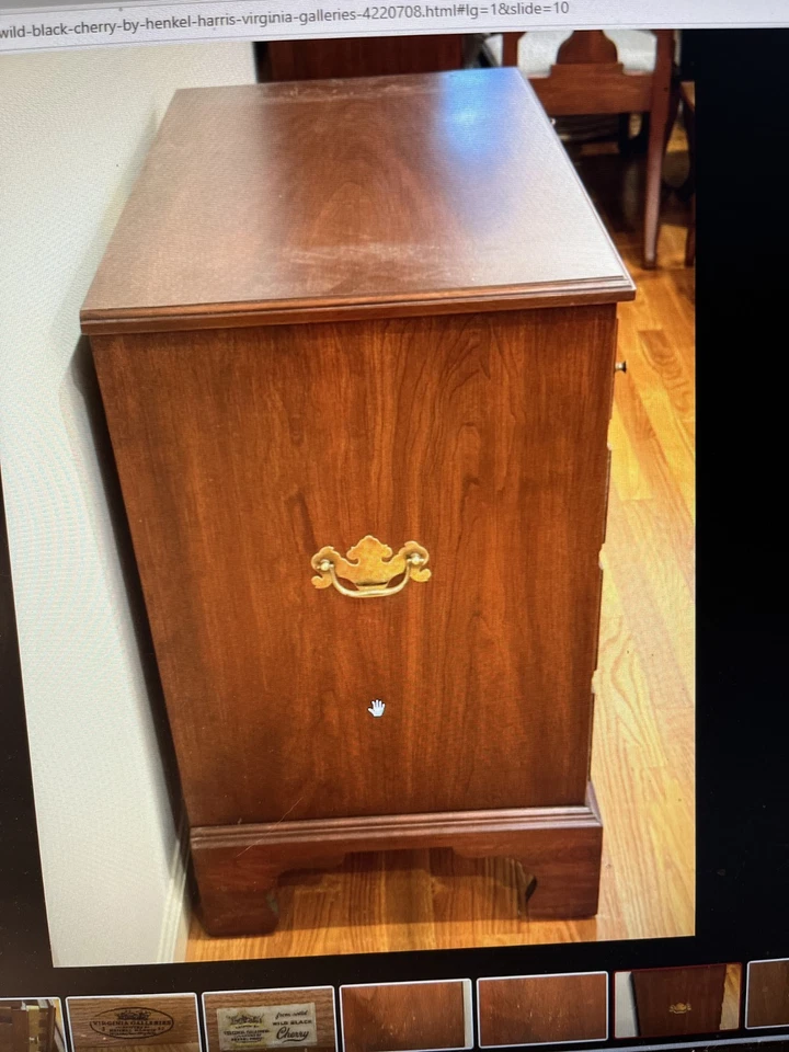 Pecho de soltero vintage Henkel-Harris Chippendale cereza negra Foto 4 de 4