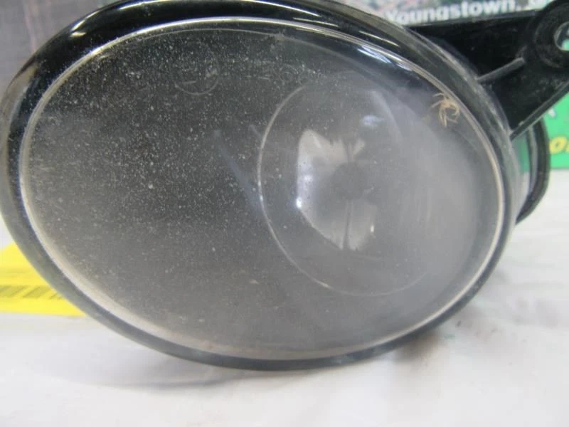 Corner/Park Light Side Marker Fender Mounted Fits 02-08 AUDI A4 1574712 - Image 2 of 4