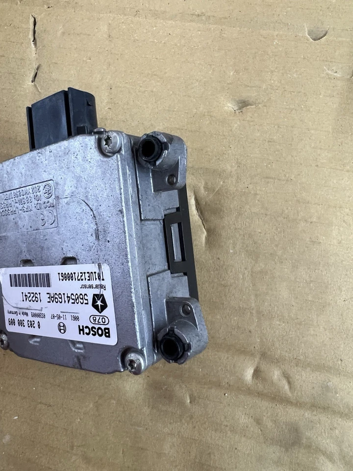 2012-14 Chrysler 300 Front Radar Distance Cruise Control Module Unit 56038957AD - Image 2 of 4