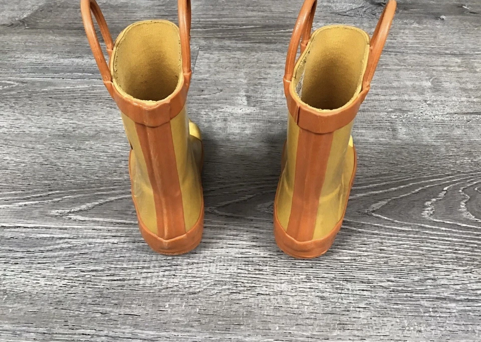 Disney Store Lion Guard Rain Boots Toddler Size 7 Boot Yellow Orange Kion  - Image 3 of 4