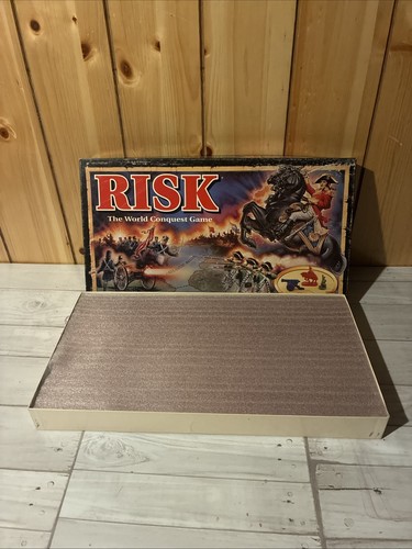 VINTAGE Risk Board Game COMPLETE 1993 Classic War Strategy Miniatures Figures - Picture 2 of 15