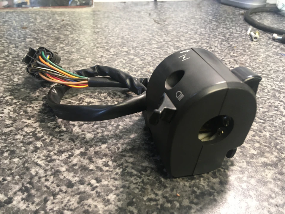 Ducati ST3 ST3S ST4S 749 999 regulator rectifier reg/rec charging control unit - Image 2 of 4