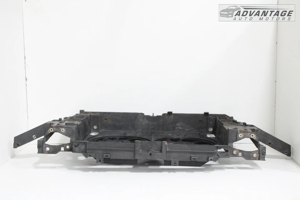 Cubierta del ventilador de refrigeración del soporte del radiador del motor Infiniti QX70 2014-2017 3,7 L OEM Foto 3 de 4