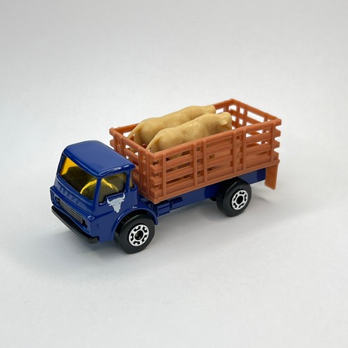 Matchbox Cattle Truck Blue Body Mint
