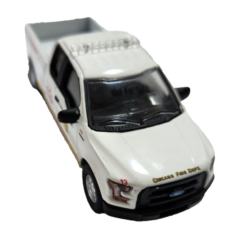 Greenlight Pre-Production Deco 67050-E Fire Rescue 2016 Ford F-150 Chicago Fire - Picture 3 of 9