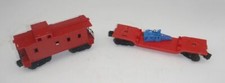 Lot Of 2 Unnumbered Lionel Train Cars - 1 Caboose  1 Flat Car