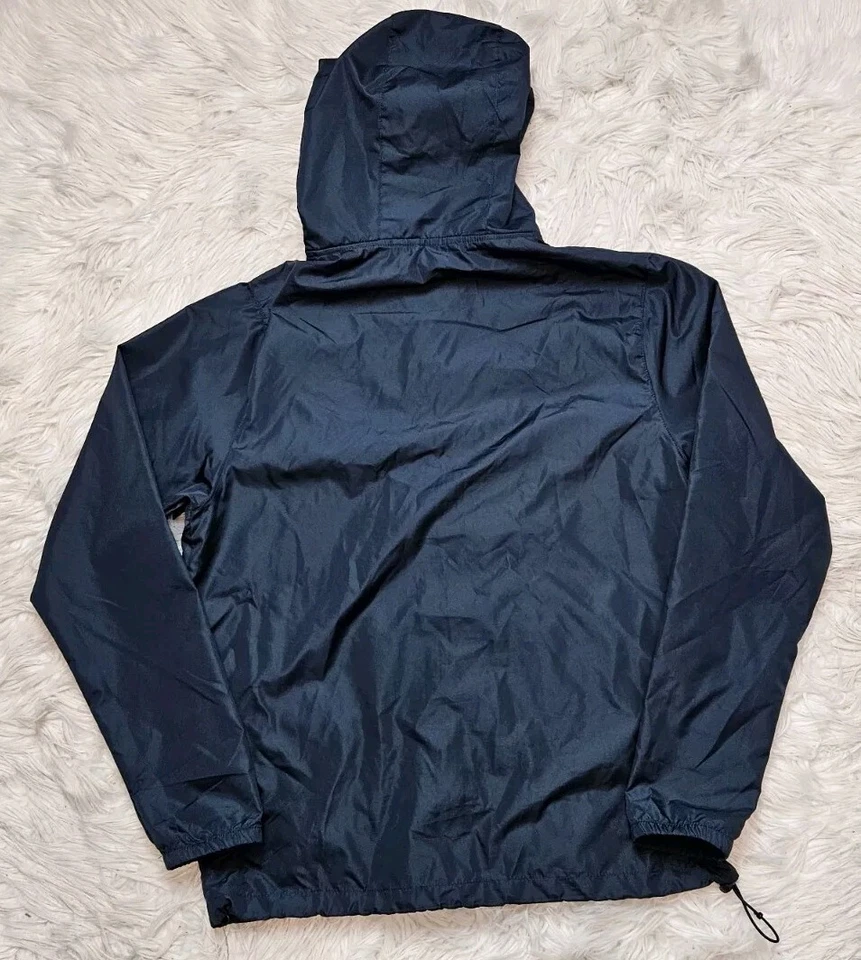 Jaqueta promocional WWE 2K Battlegrounds corta-vento zíper completo tamanho pequeno masculina - Imagem 2 de 4