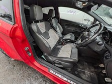 FORD FIESTA MK7.5 ST-3 2014 FRONT AND REAR HEATED  SEATS HALF LEATHER *RECARO*